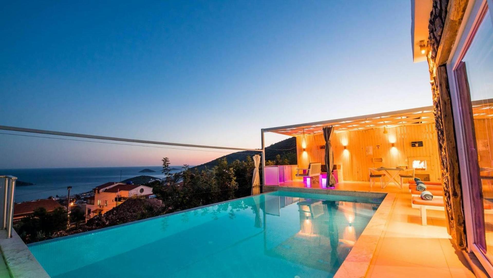 Seaview 2 Bedroom - 1134 Villa